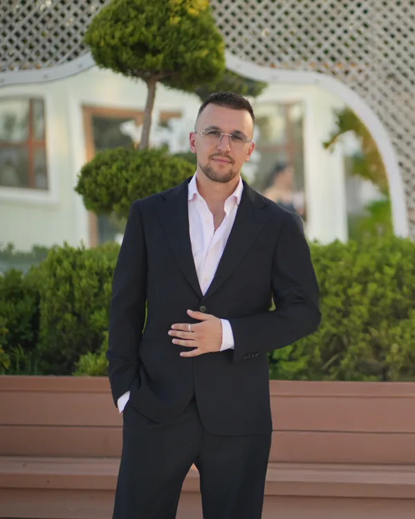Dennis Daniel